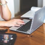 Cara Kirim File dari HP ke Laptop Secara Wireless dan Kabel