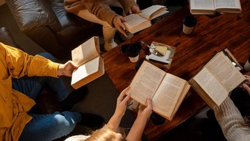 suka-membaca?-ini-5-klub-buku-khusus-perempuan-di-seluruh-dunia!