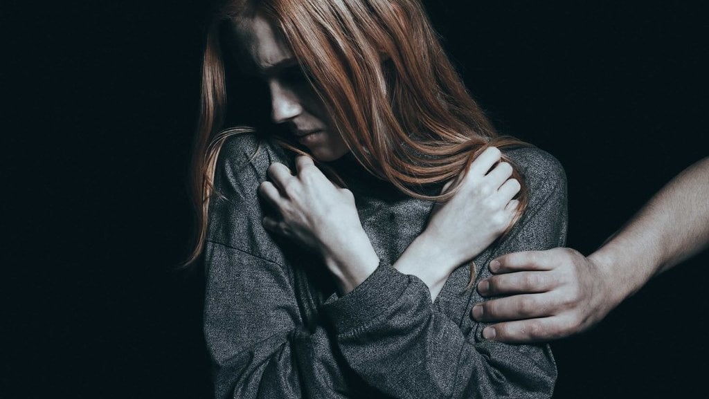 fakta-kasus-neneng-komala-dewi,-dijerat-pasal-apa-saja?