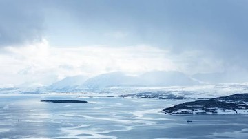 jadi-wilayah-paling-dingin-di-bumi,-ini-5-fakta-menarik-antartika!-ada-air-terjun-darah