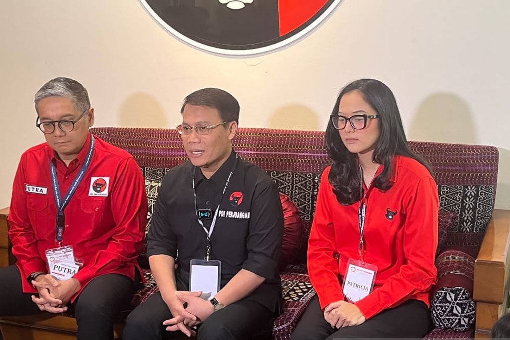 hasto-ungkap-ahmad-basarah-sudah-jalin-komunikasi-dengan-anies