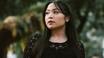 get-the-look:-inspirasi-outfit-serba-hitam-yang-gemas-ala-bernadya