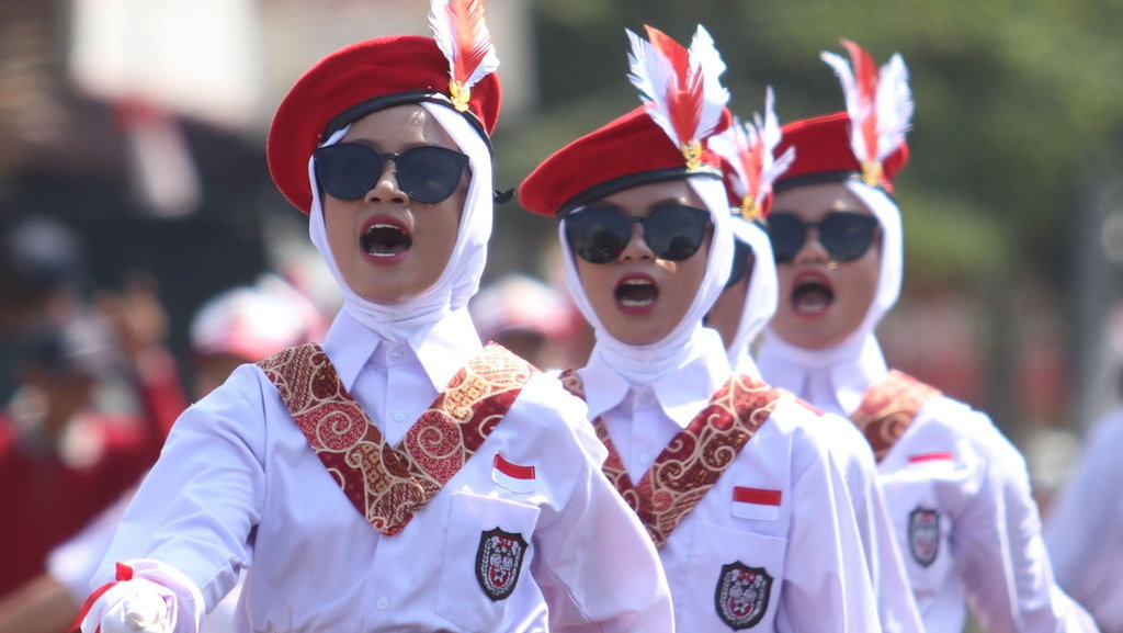 contoh-aba-aba-gerak-jalan-&-ketentuan-peraturan-baris-berbaris