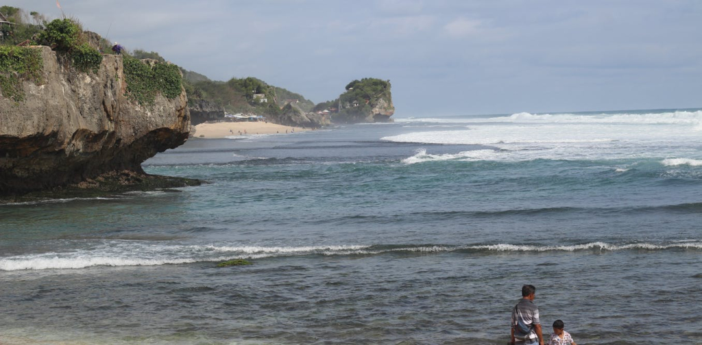 ‘megathrust’-bukan-mitos:-membangun-budaya-sadar-bencana-lewat-komunikasi-risiko