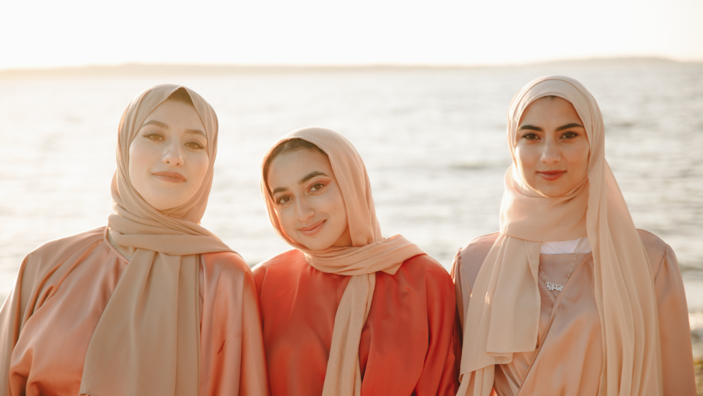 baju-mocca-cocok-dengan-jilbab-warna-apa?-7-kombinasi-ini-bisa-kamu-tiru!