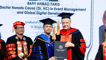 ramai-di-medsos-raffi-ahmad-dapat-gelar-doktor-honoris-causa,-uipm-beri-respon