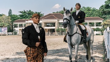 house-of-radinindra-rayakan-hari-batik-nasional-dengan-tema-berkuda