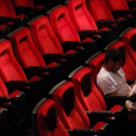 10 Tipe Penonton Bioskop yang Menyebalkan, Hayoo Introspeksi!