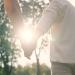 Perempuan dan ekspektasi sosial: riset tunjukkan pengaruh media sosial pada keputusan ‘childfree’