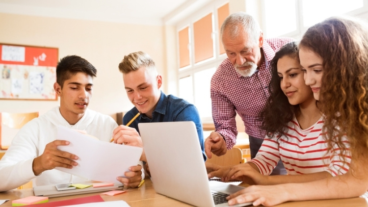 99-ide-nama-kelompok-yang-bagus,-kreatif,-aesthetic,-dan-unik-untuk-tugas-sekolah