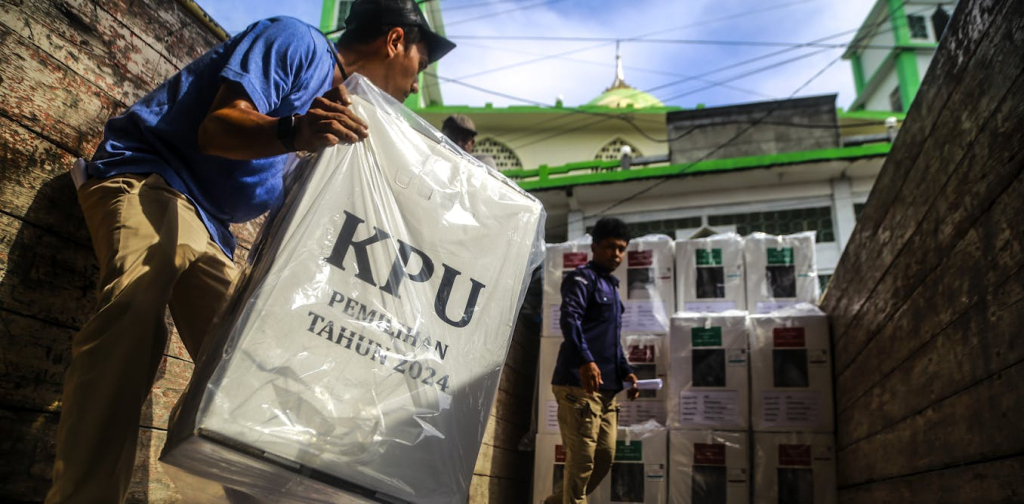 kotak-kosong-pilkada-2024:-bagaimana-dominasi-elite-menyetir-kompetisi-politik-hingga-ke-daerah