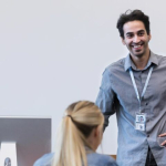 Cara Melakukan Orientasi Karyawan Baru, HRD Perlu Persiapkan Ini!