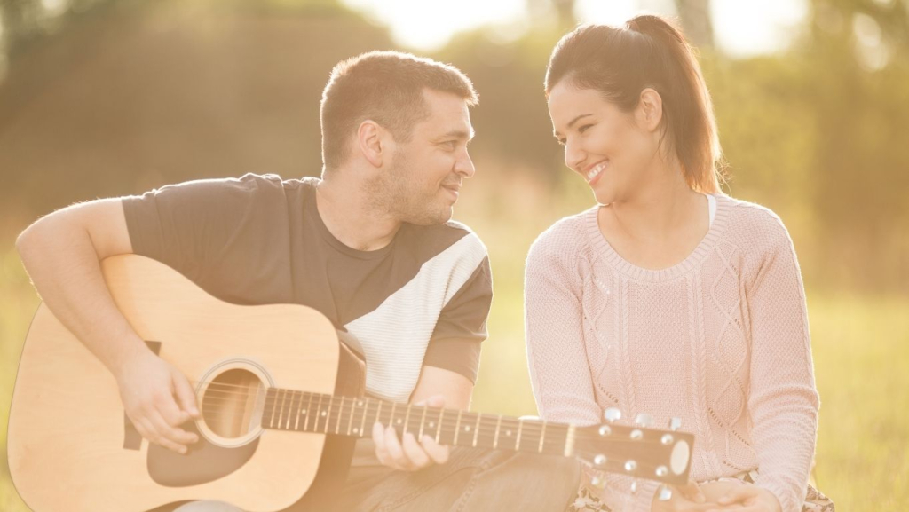 7-rekomendasi-lagu-untuk-crush-biar-peka-sekaligus-nunjukin-rasa-cinta