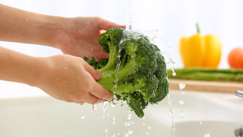 ramai-jadi-bahan-perdebatan,-bagaimana-cara-mencuci-brokoli-agar-ulatnya-hilang?