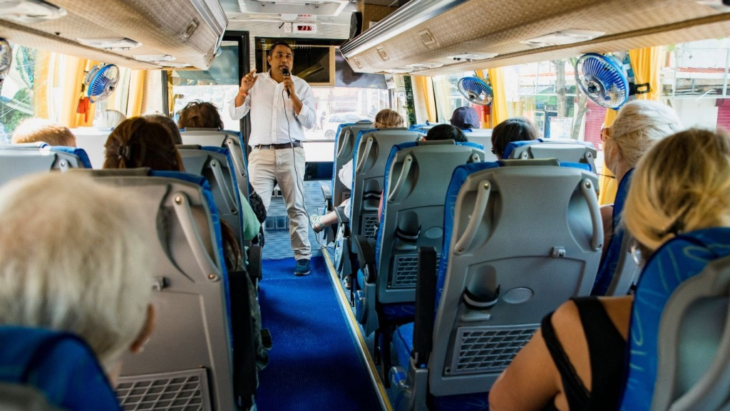 mau-study-tour-atau-outing-class-ke-pantai?-kamu-wajib-lakukan-hal-ini!