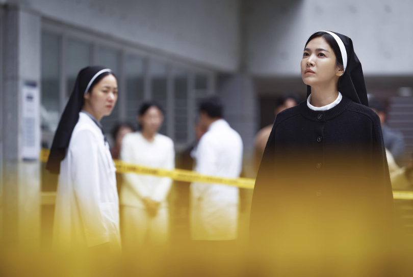 masih-ragu-mau-nonton-dark-nuns?-coba-baca-dulu-sinopsis-film-yang-satu-ini,-deh!