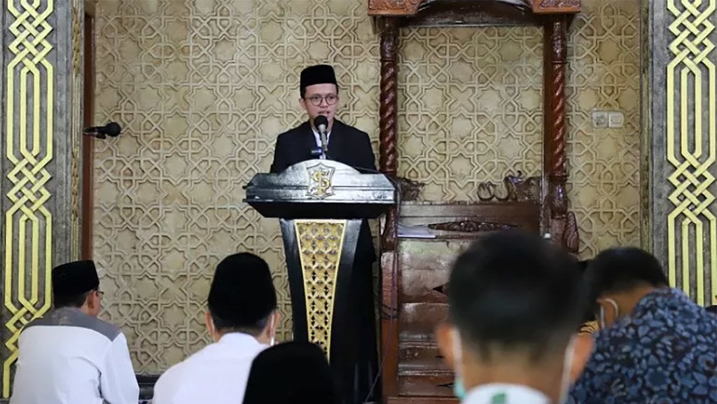 3-contoh-khutbah-jumat-10-hari-kedua-bulan-ramadhan