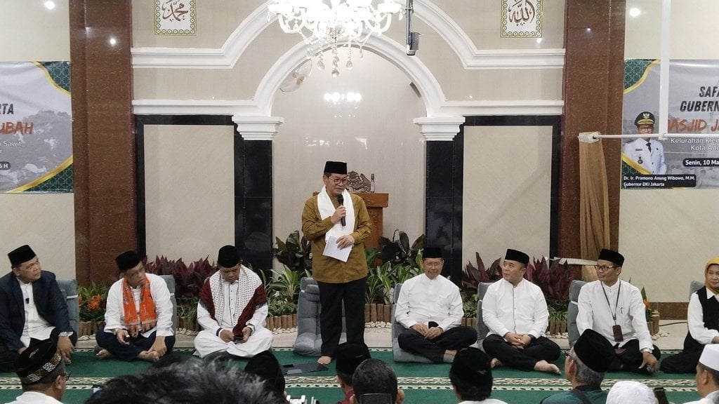 pramono:-anak-muda-harus-berkarya-demi-cegah-tawuran-ramadhan