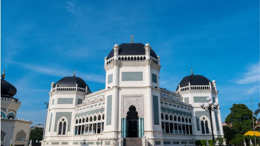 10-tempat-wisata-hits-di-medan-yang-bisa-kamu-kunjungi-saat-weekend!