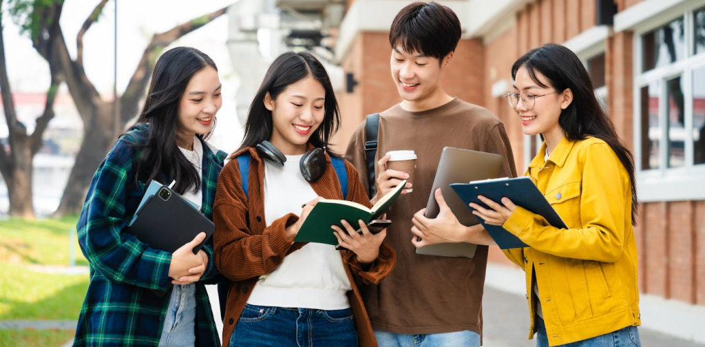 gaya-bahasa-zilenial:-ancaman-atau-konsekuensi-lazim-zaman?