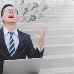 Gelar saja tidak cukup: Apa saja tantangan karier yang dihadapi kaum muda?