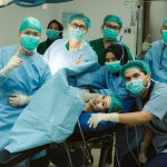 Thoriq Aaliyah Resmi Jadi Orang Tua! Ini 3 Momen yang Tunjukkan Kesiapan Mereka Sambut Baby Boy