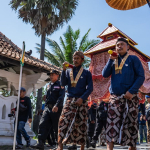 Apa jadinya kalau Indonesia mendirikan kesultanan lagi?