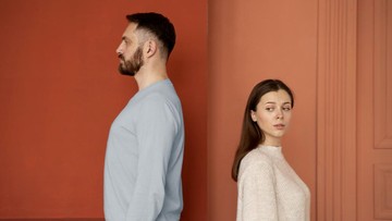 haruskah-dan-kapan-waktu-yang-tepat-mengambil-break-dalam-hubungan-asmara?