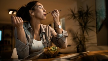 3-ide-menu-makan-malam-rendah-karbohidrat-yang-aman-untuk-penderita-diabetes