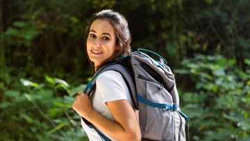 pemula-wajib-tahu!-simak-tips-hiking-aman-sebelum-naik-gunung-pertama-kali