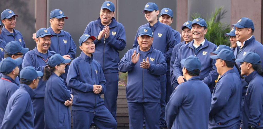 80-tahun-indonesia:-runtuhnya-negara-hukum-dan-wajah-baru-otoritarianisme