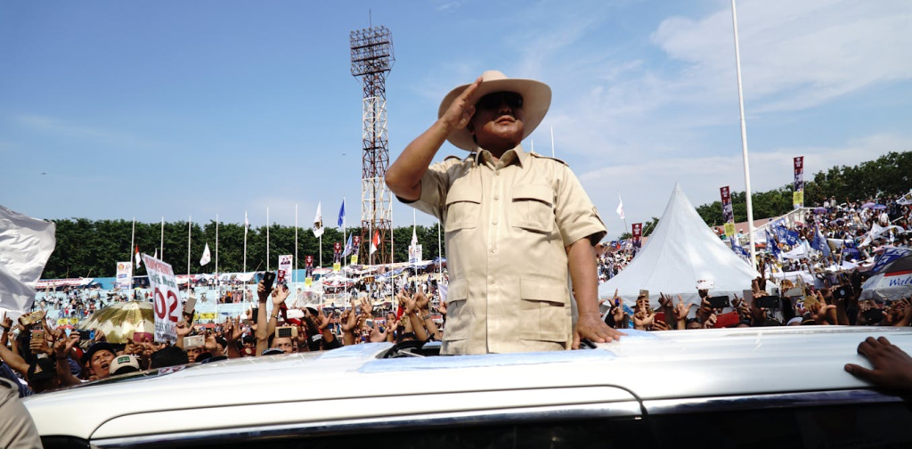 viralkan-biar-didengar:-lahirnya-kebijakan-berbasis-viralitas-jadi-bentuk-baru-kekuatan-publik