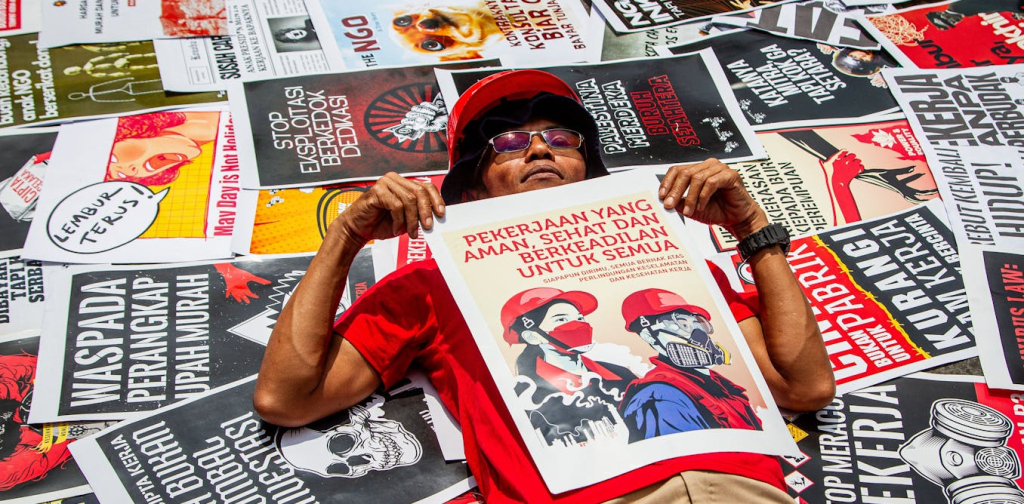 realita-‘freelance’-pekerja-kreatif:-banyak-kerja-sambilan,-minim-perlindungan