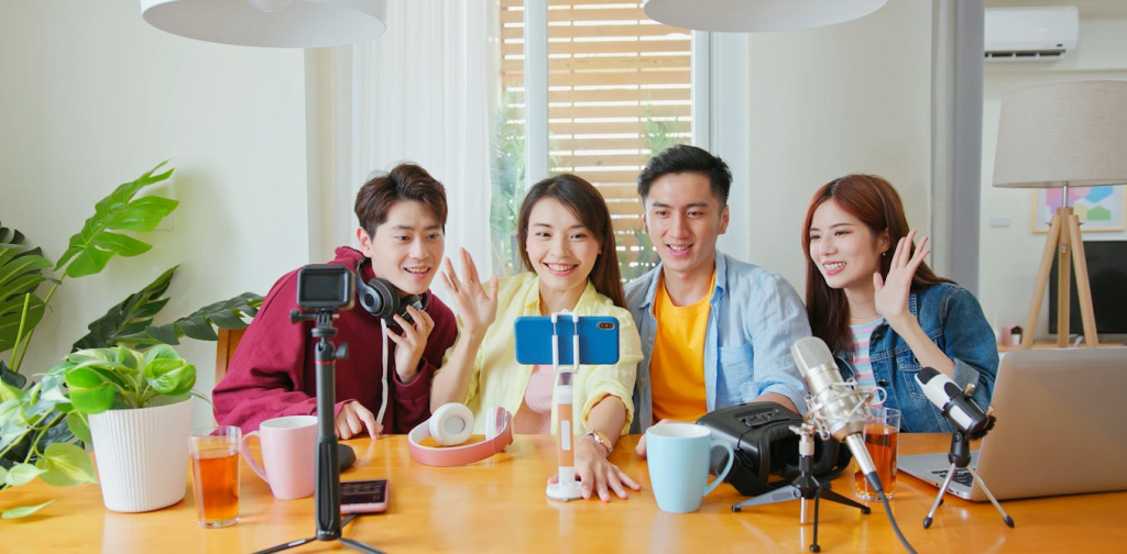 jebakan-‘echo-chamber’:-panduan-etika-untuk-‘influencer’-agar-tidak-blunder