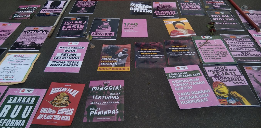 nyahroni”-dan-“rakyat-jelita”:-ekspresi-politik-kaum-muda-indonesia-lewat-kreativitas-bahasa