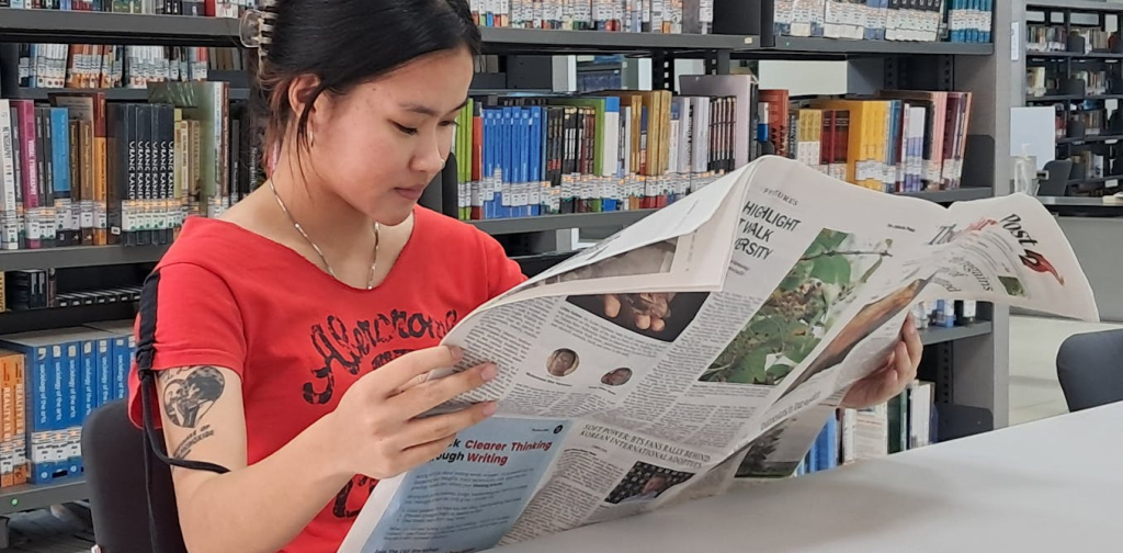 gen-z-skena-dan-harapan-baru-di-balik-redupnya-koran-cetak