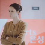 intip-potret-cantik-dan-berkelas-seo-ji-hye-di-drakor-romantis-komedi-baru