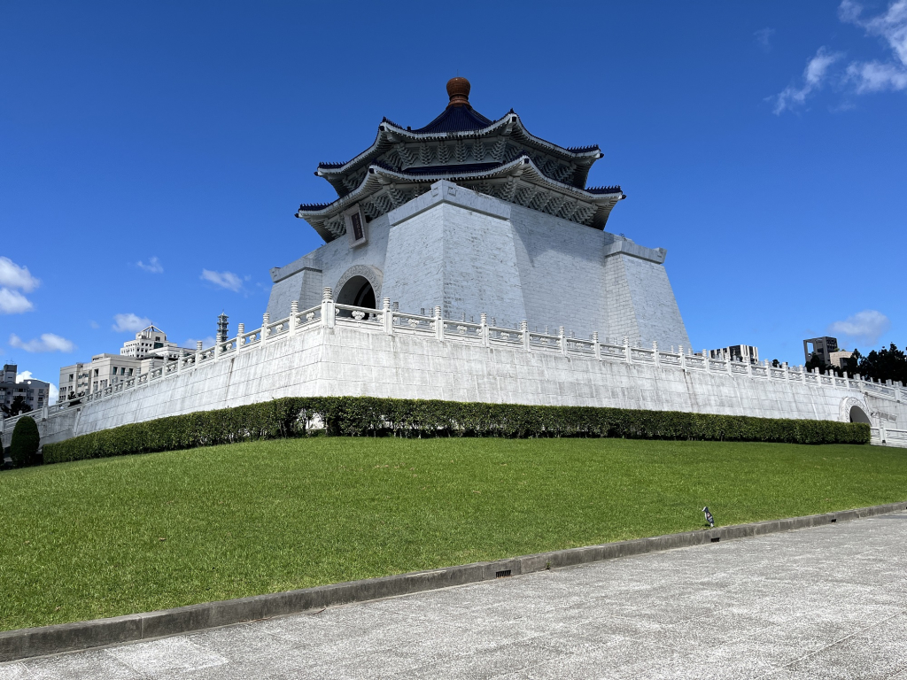 5-aplikasi-yang-wajib-kamu-download-saat-di-taiwan!