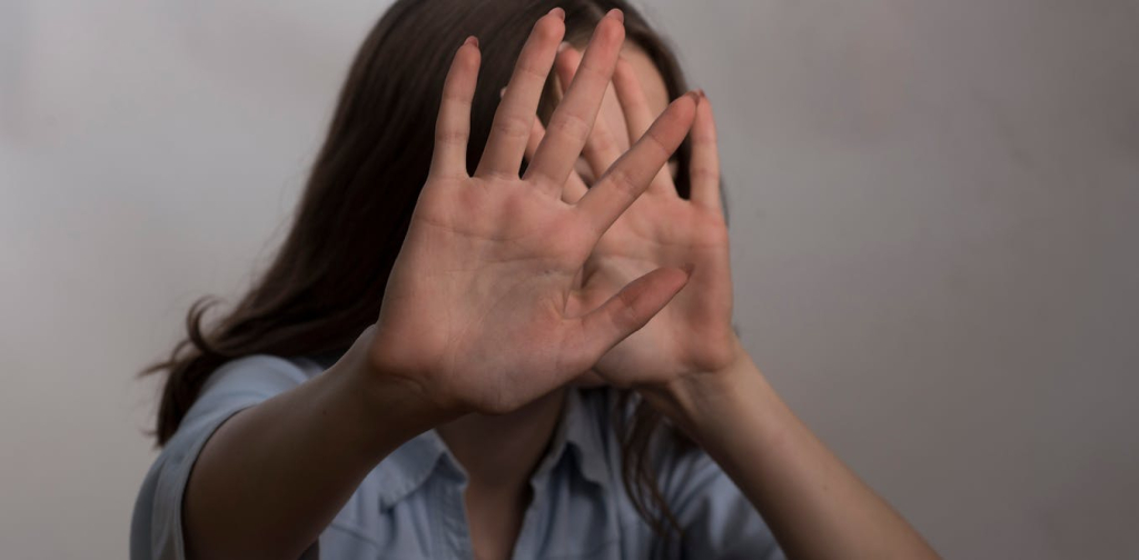 bahaya-patriarki-dan-misogini:-akar-penyebab-femisida-marak-di-indonesia