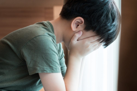 bagaimana-mendampingi-anak-melewati-peristiwa-traumatis?