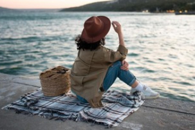 fakta-tren-micro-retirement-yang-populer-di-kalangan-gen-z