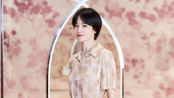 get-the-look:-outfit-lebaran-yang-anggun-ala-song-hye-kyo