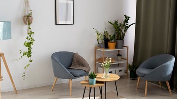 cara-membuat-rumah-mungil-terasa-lega