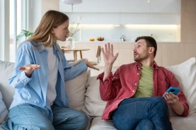 9-tanda-kamu-terjebak-dalam-hubungan-toxic-relationship:-sadar-nggak,-nih?