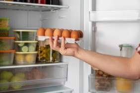 4-stok-bahan-makanan-yang-harus-selalu-ada-di-kulkas