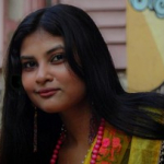 cara-perempuan-india-merawat-rambut-agar-panjang-dan-kuat