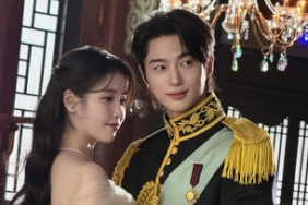 iu-dan-byeon-woo-seok-bagikan-potret-di-balik-layar-drakor-pefect-crown