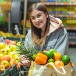 ciri-kepribadian-orang-yang-sangat-menikmati-momen-belanja-bahan-makanan-menurut-psikologi