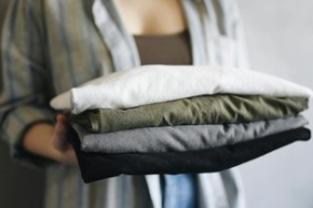 cara-melipat-baju-supaya-tidak-kusut