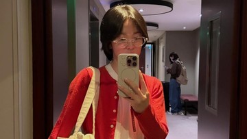 5-potret-terbaru-song-hye-kyo-tampil-dengan-gaya-modis-ala-gen-z